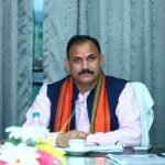 स्वास्थ्य अधोसंरचना को मिलेगी नई रफ्तार, मंत्री श्याम बिहारी जायसवाल ने की निर्माण कार्यों की समीक्षा